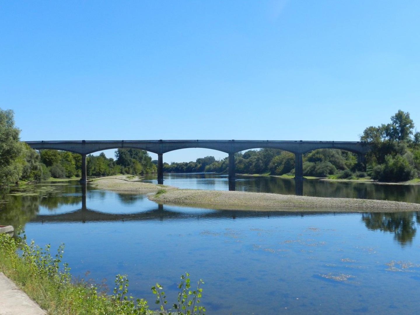 Chambres Et Gites Les Deux Chenes Pres De Bergerac Le Fleix 外观 照片